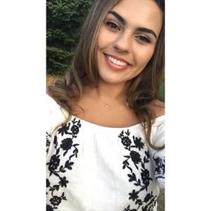 Meet your Posher, Emily